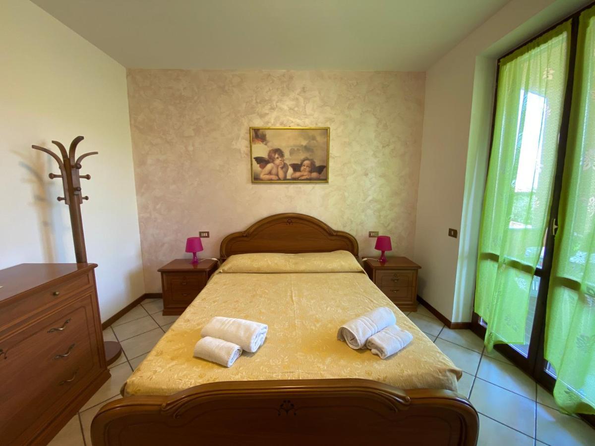 B&B Nonna Cecilia Puegnago sul Garda Exterior foto