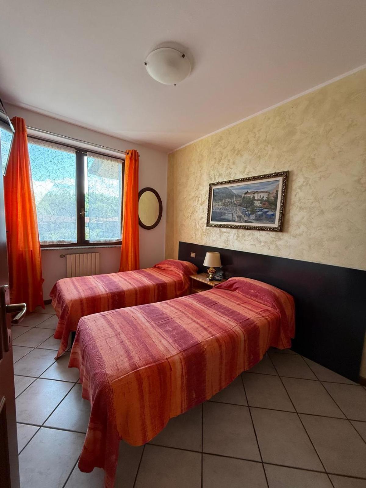 B&B Nonna Cecilia Puegnago sul Garda Exterior foto