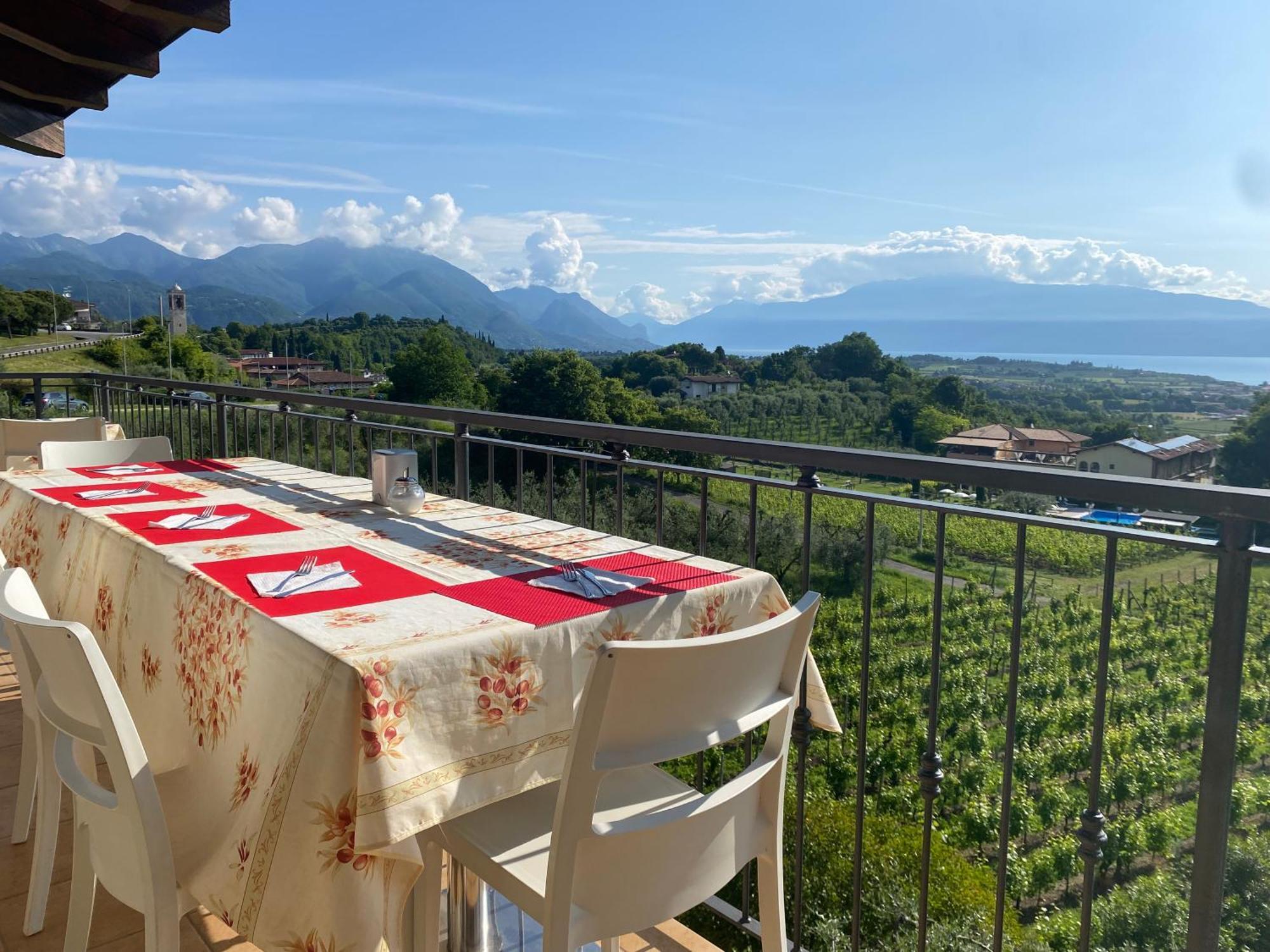 B&B Nonna Cecilia Puegnago sul Garda Exterior foto